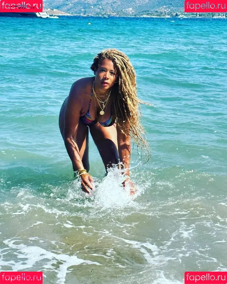 Kelis Onlyfans Photo Gallery 