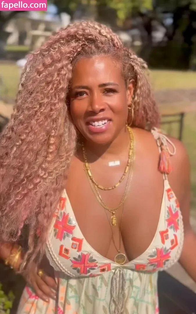Kelis Onlyfans Photo Gallery 