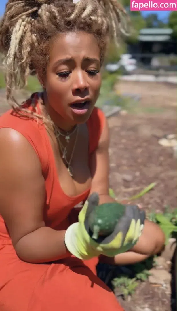 Kelis Onlyfans Photo Gallery 