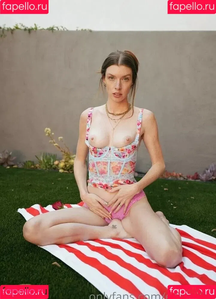 Erin Gilfoy / eringilfoy / onlyfriends Nude Leaks OnlyFans/Patreon Onlyfans Photo Gallery 