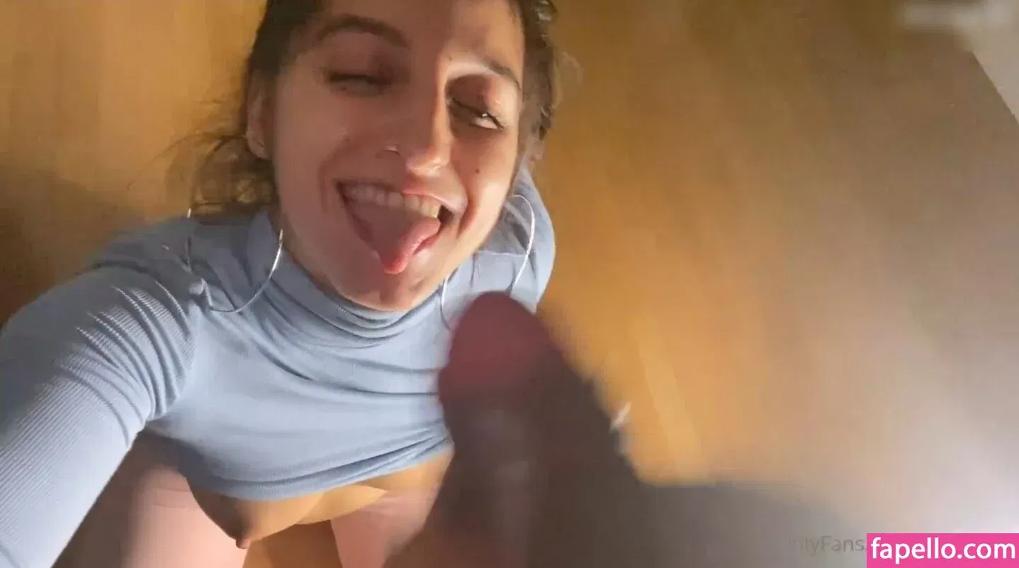 azalyastar / azalyastar_ Onlyfans Photo Gallery 