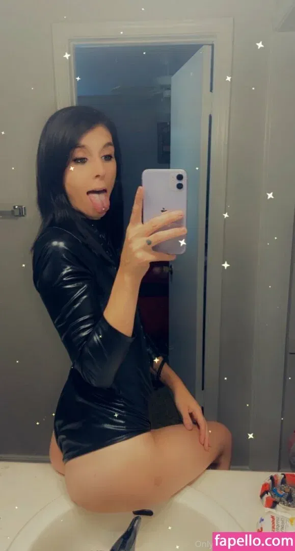 prettypixie113 / prettypixxiez Onlyfans Photo Gallery 