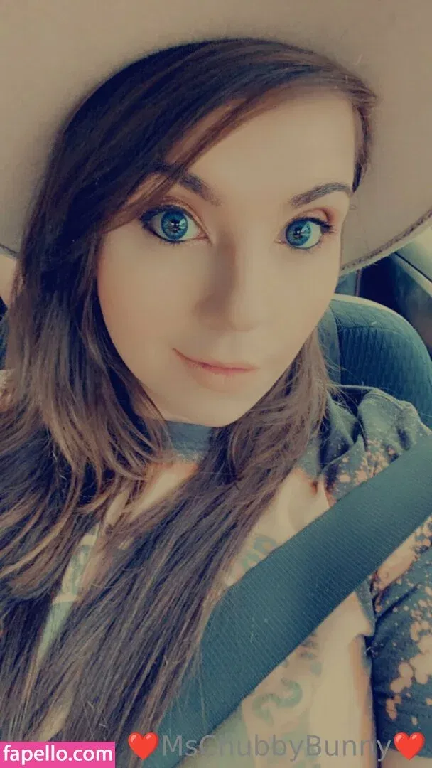 mschubby_bunny / mschubbybunny Onlyfans Photo Gallery 