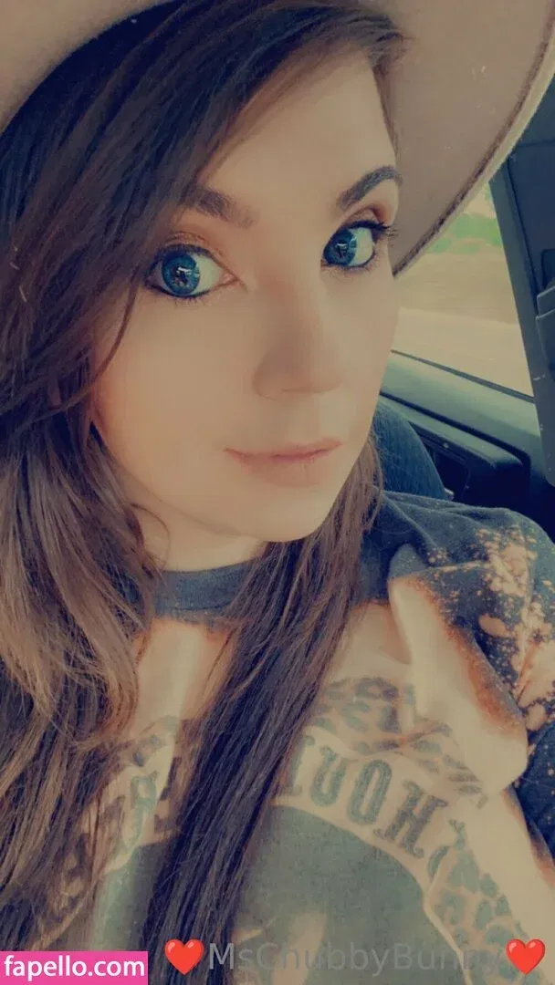 mschubby_bunny / mschubbybunny Onlyfans Photo Gallery 