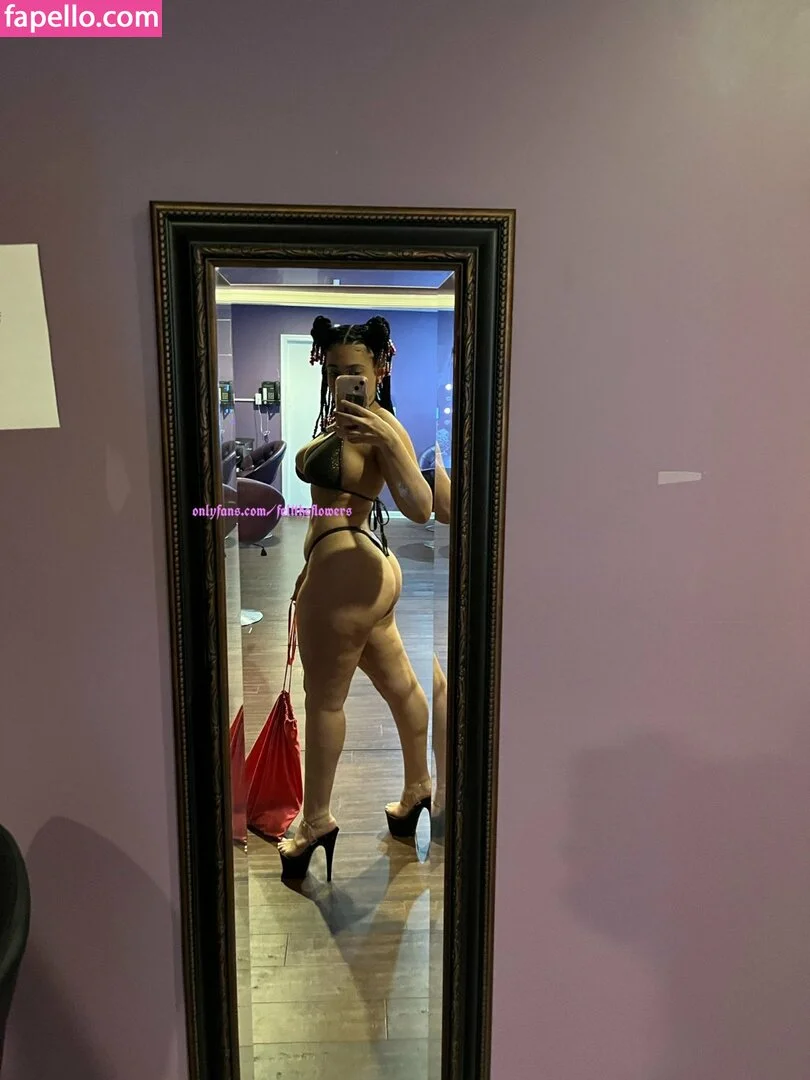 felttheflowers / flowers Onlyfans Photo Gallery 