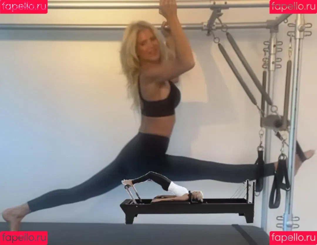 Victoria Silvstedt / vicsilvstedt / victoriasilvstedt Onlyfans Photo Gallery 