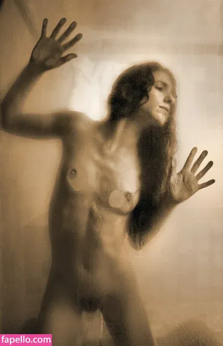 Keira Grant / KeiraGrant / keiragrantart Onlyfans Photo Gallery 