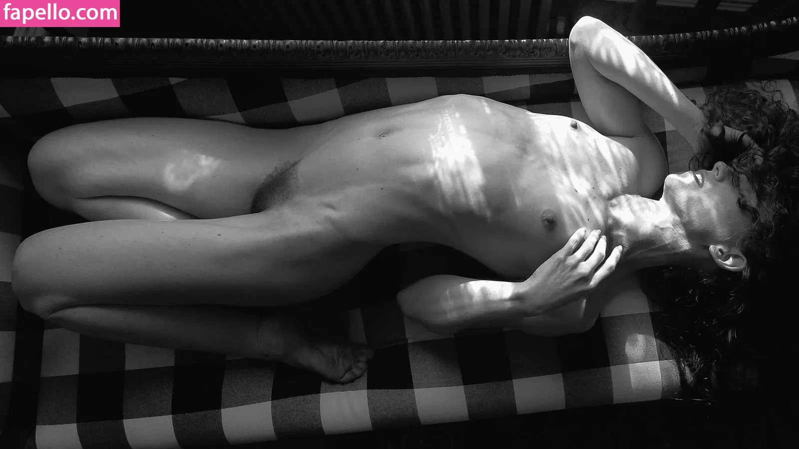 Keira Grant / KeiraGrant / keiragrantart Onlyfans Photo Gallery 