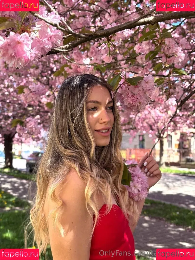 Marie / tasty_marie / tastymarie__ Nude Leaks OnlyFans Onlyfans Photo Gallery 