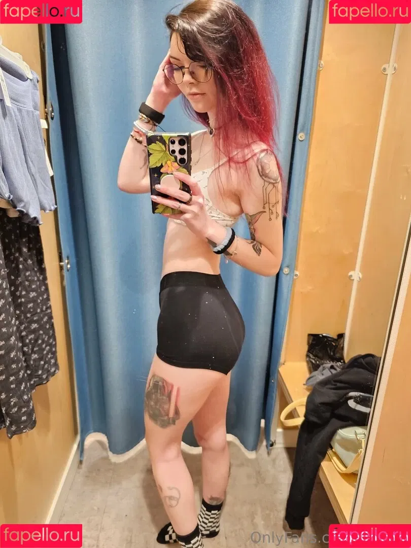LJAphra / LouiseJulie / ljaphraof / louisejulie_ Nude Leaks OnlyFans Onlyfans Photo Gallery 