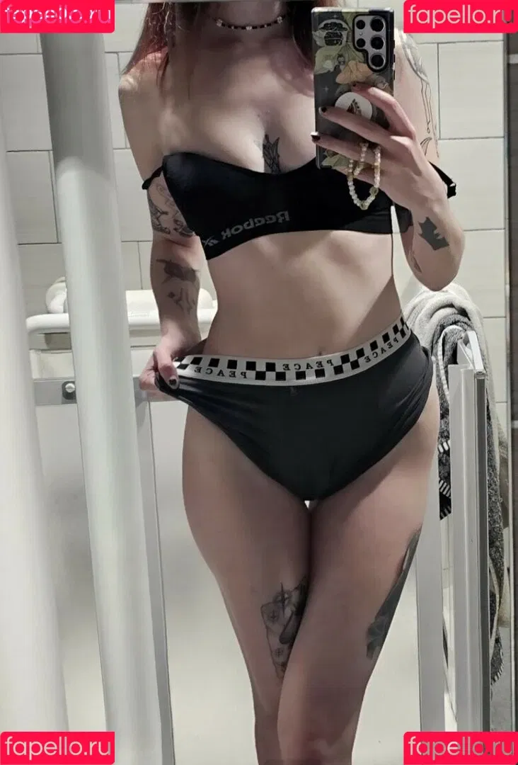 LJAphra / LouiseJulie / ljaphraof / louisejulie_ Nude Leaks OnlyFans Onlyfans Photo Gallery 