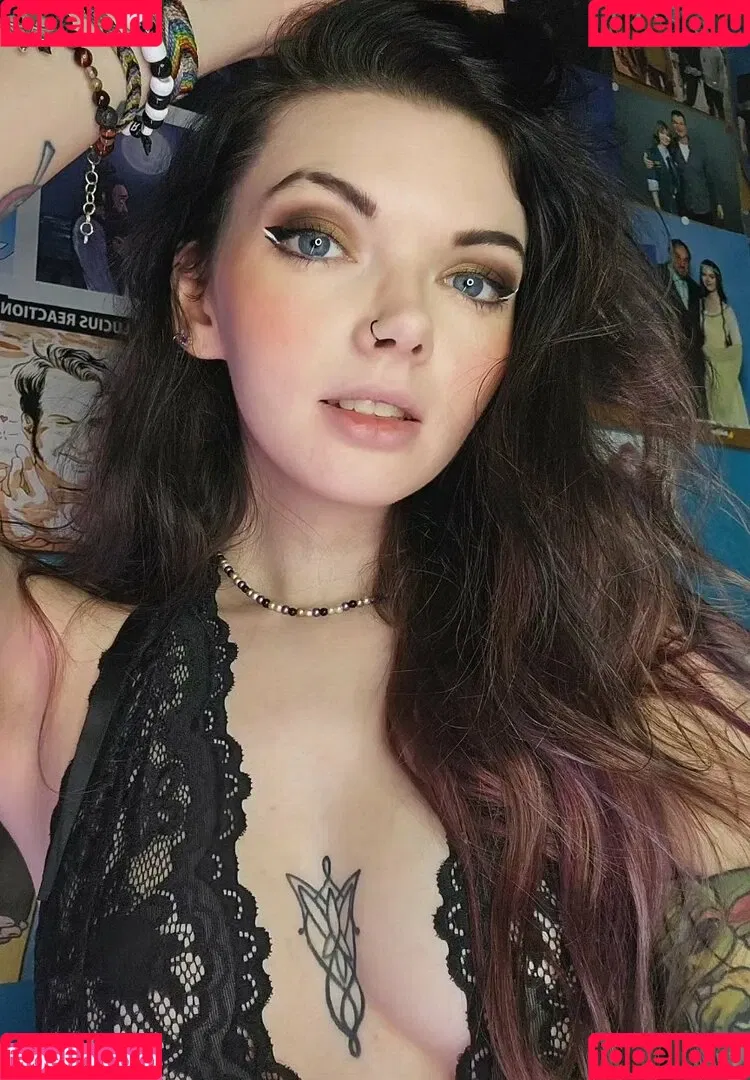 LJAphra / LouiseJulie / ljaphraof / louisejulie_ Nude Leaks OnlyFans Onlyfans Photo Gallery 
