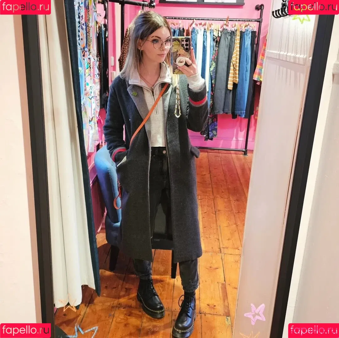 LJAphra / LouiseJulie / ljaphraof / louisejulie_ Nude Leaks OnlyFans Onlyfans Photo Gallery 
