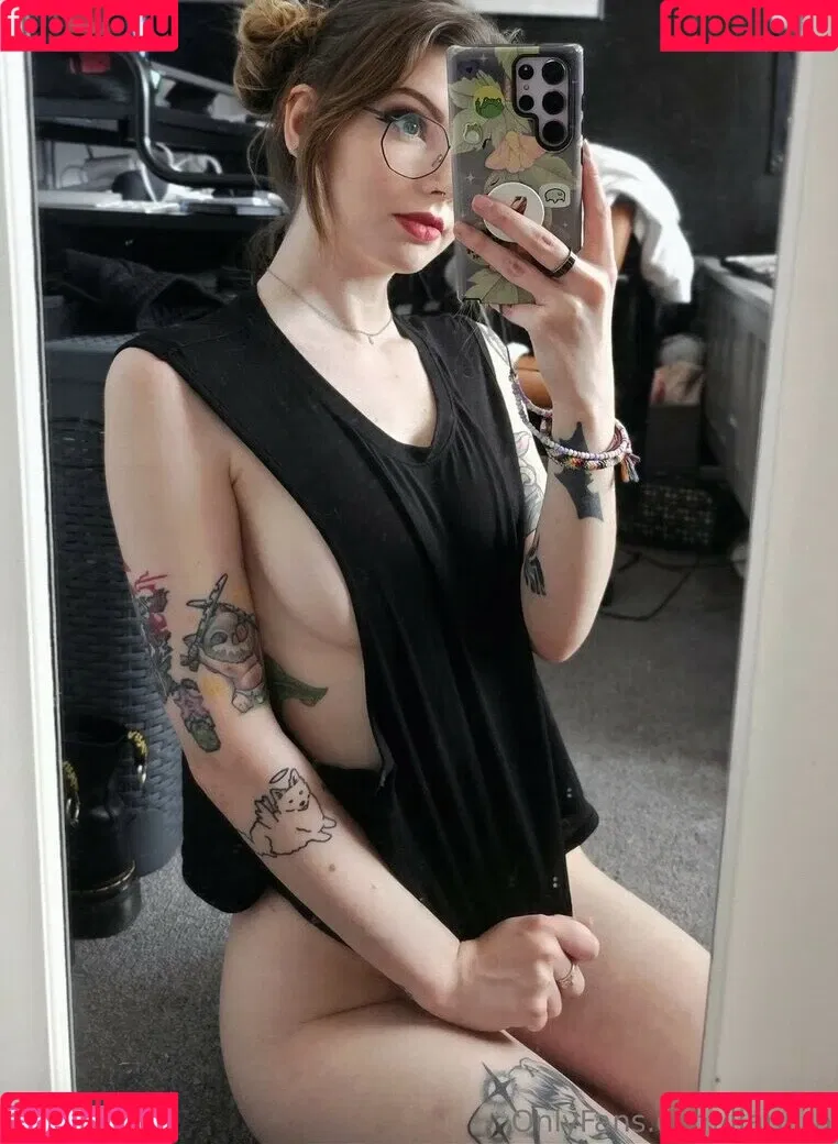 LJAphra / LouiseJulie / ljaphraof / louisejulie_ Nude Leaks OnlyFans Onlyfans Photo Gallery 