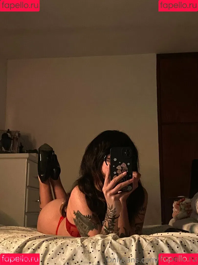 lepetitbleucafe / lepetitblue Nude Leaks OnlyFans Onlyfans Photo Gallery 