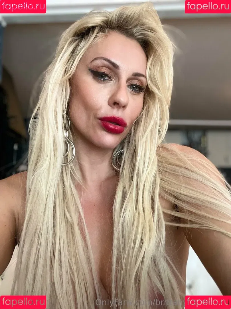 Brittany Bardot / brittanybardotxxx Nude Leaks OnlyFans Onlyfans Photo Gallery 
