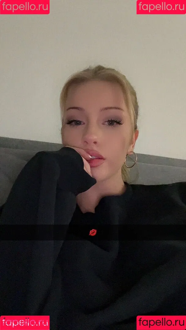 Emily Taylor / Msfiiire / emilyxoxotaylor Nude Leaks OnlyFans Onlyfans Photo Gallery 