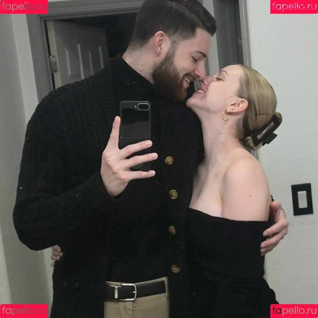 Emily Taylor / Msfiiire / emilyxoxotaylor Nude Leaks OnlyFans Onlyfans Photo Gallery 