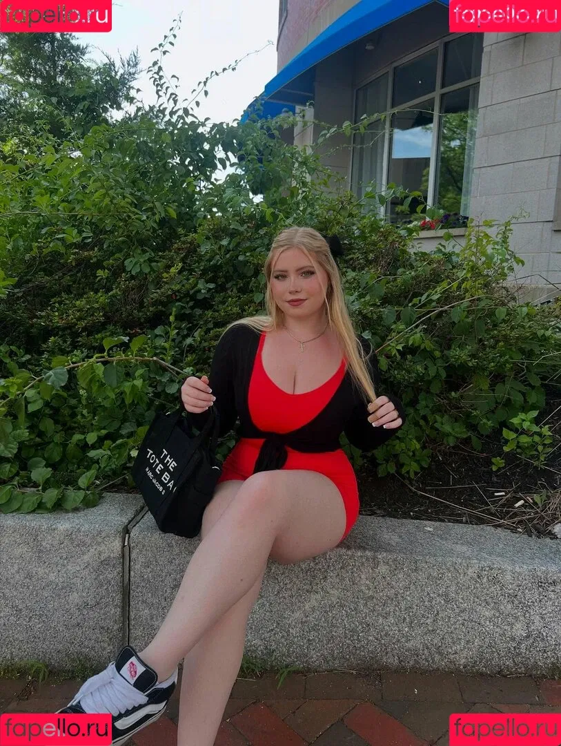 Sadie Stone / Sadie8808 / ssssadiestone Nude Leaks OnlyFans Onlyfans Photo Gallery 