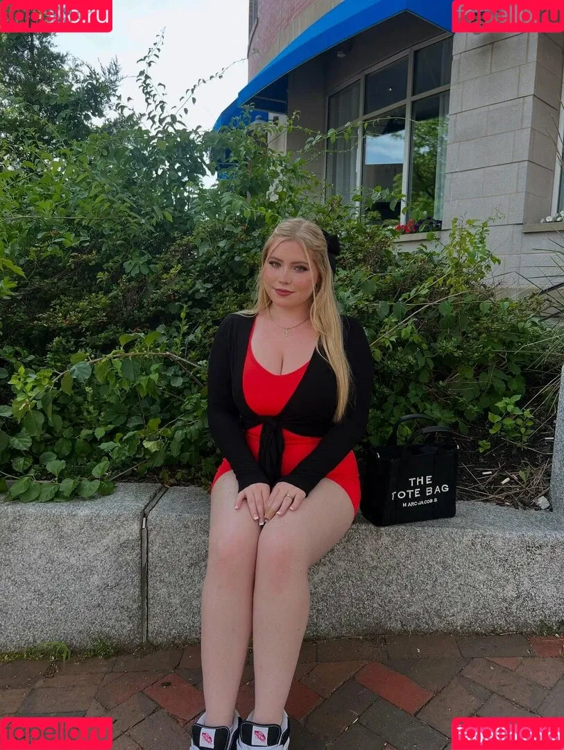 Sadie Stone / Sadie8808 / ssssadiestone Nude Leaks OnlyFans Onlyfans Photo Gallery 