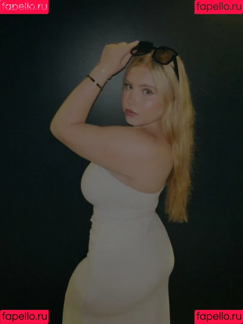 Sadie Stone / Sadie8808 / ssssadiestone Nude Leaks OnlyFans Onlyfans Photo Gallery 
