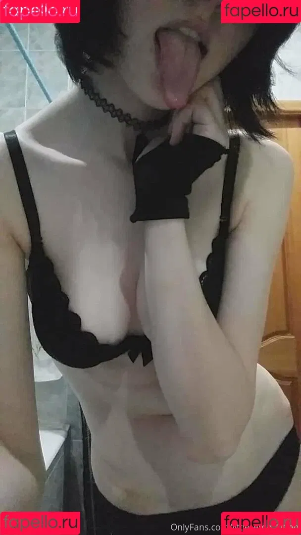 daddys_emo_girl / little_emo_kitten Nude Leaks OnlyFans Onlyfans Photo Gallery 