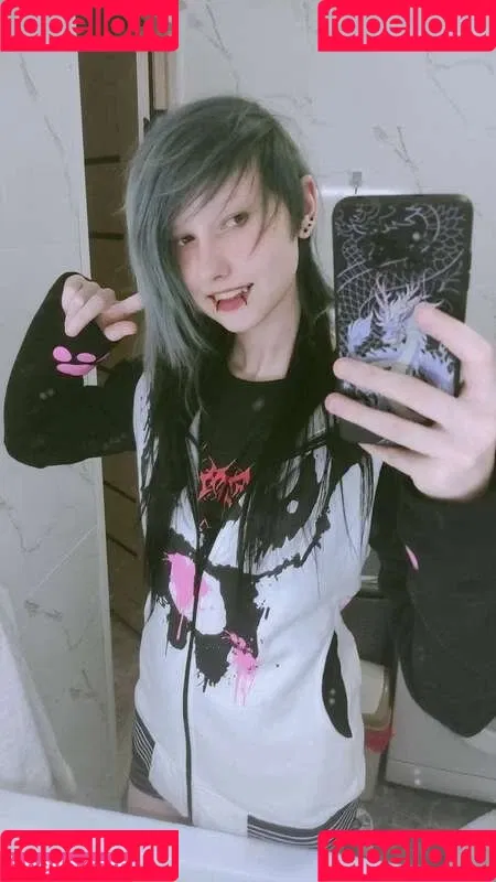 daddys_emo_girl / little_emo_kitten Nude Leaks OnlyFans Onlyfans Photo Gallery 