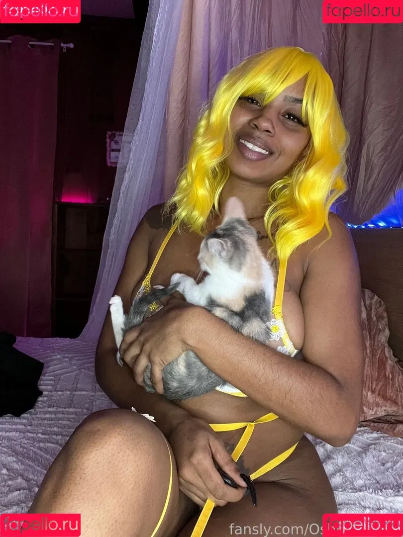 OshunQueen / crownmejuicy5 Nude Leaks OnlyFans Onlyfans Photo Gallery 