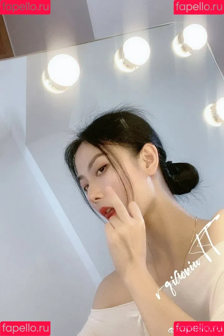 QiaoniuTT / qiaoniu_tt / 俏妞 Nude Leaks OnlyFans Onlyfans Photo Gallery 