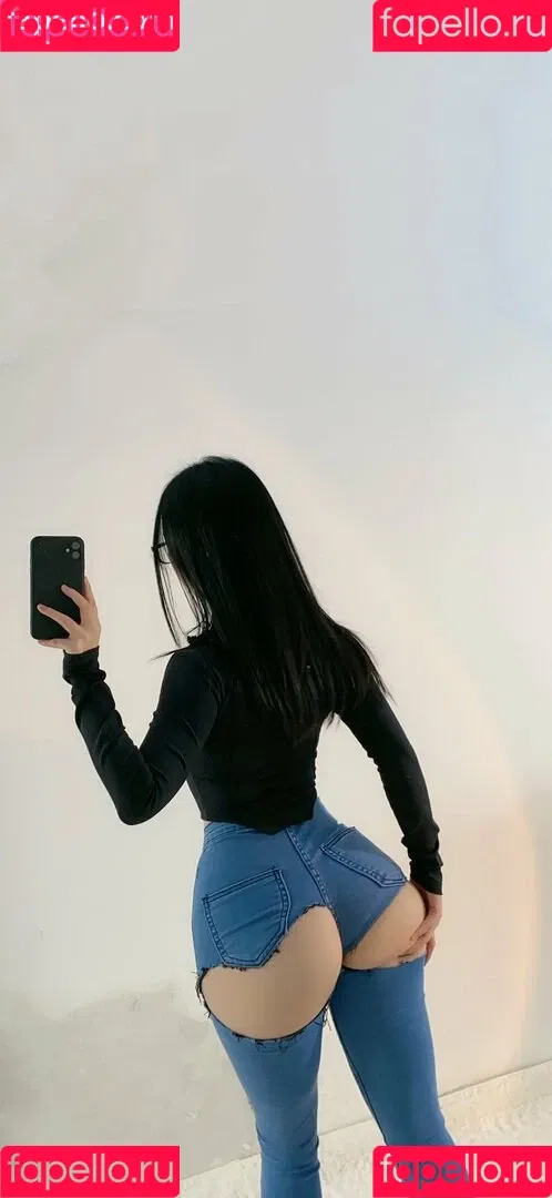 QiaoniuTT / qiaoniu_tt / 俏妞 Nude Leaks OnlyFans Onlyfans Photo Gallery 