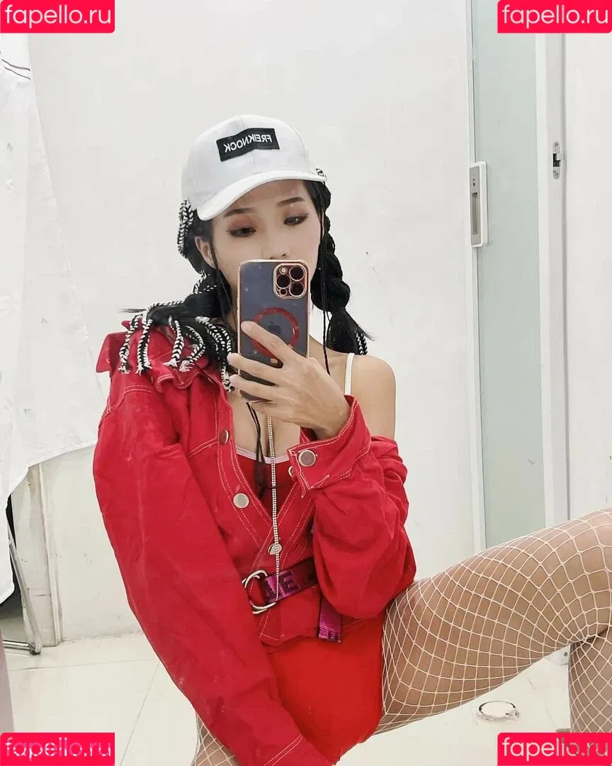 Anita Feifei / feifei_11111 Nude Leaks OnlyFans Onlyfans Photo Gallery 