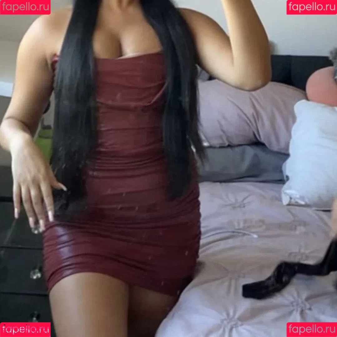 Sim Patel / sim.ayyyyy / simiiipatel212 Nude Leaks OnlyFans Onlyfans Photo Gallery 
