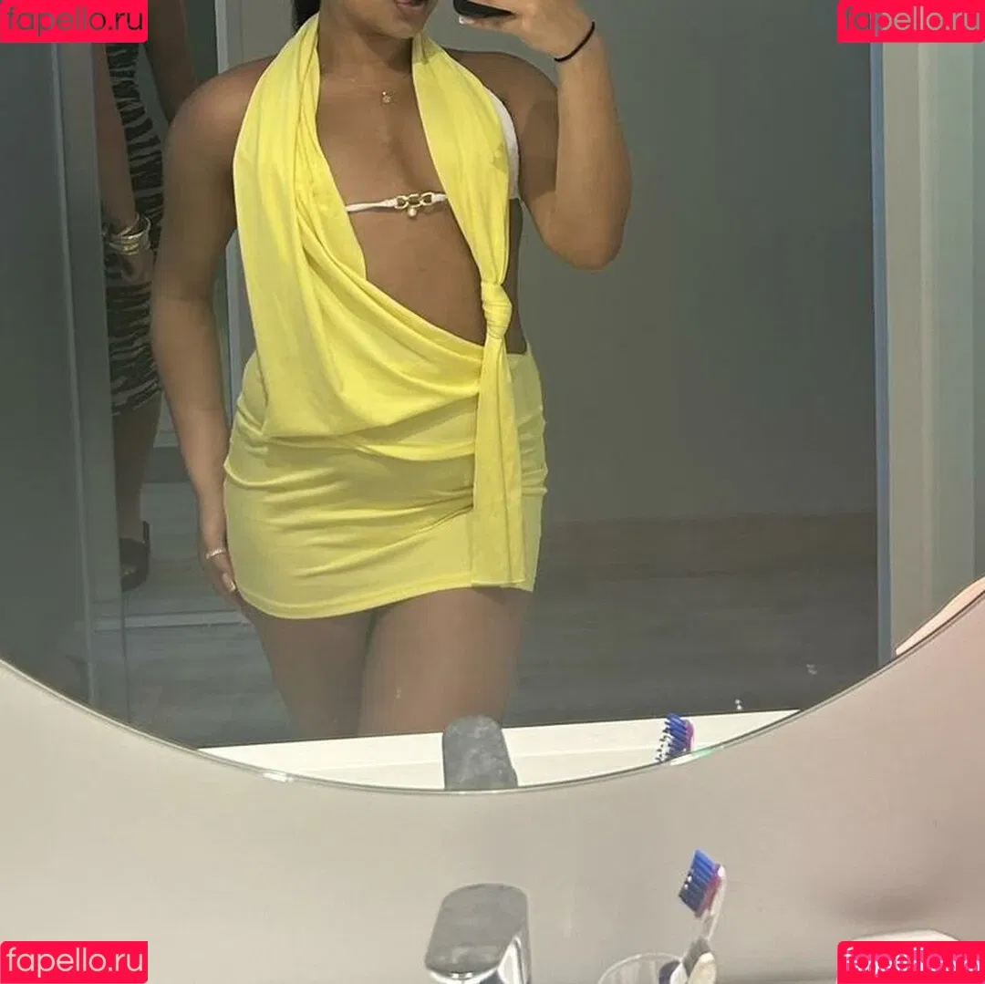 Sim Patel / sim.ayyyyy / simiiipatel212 Nude Leaks OnlyFans Onlyfans Photo Gallery 
