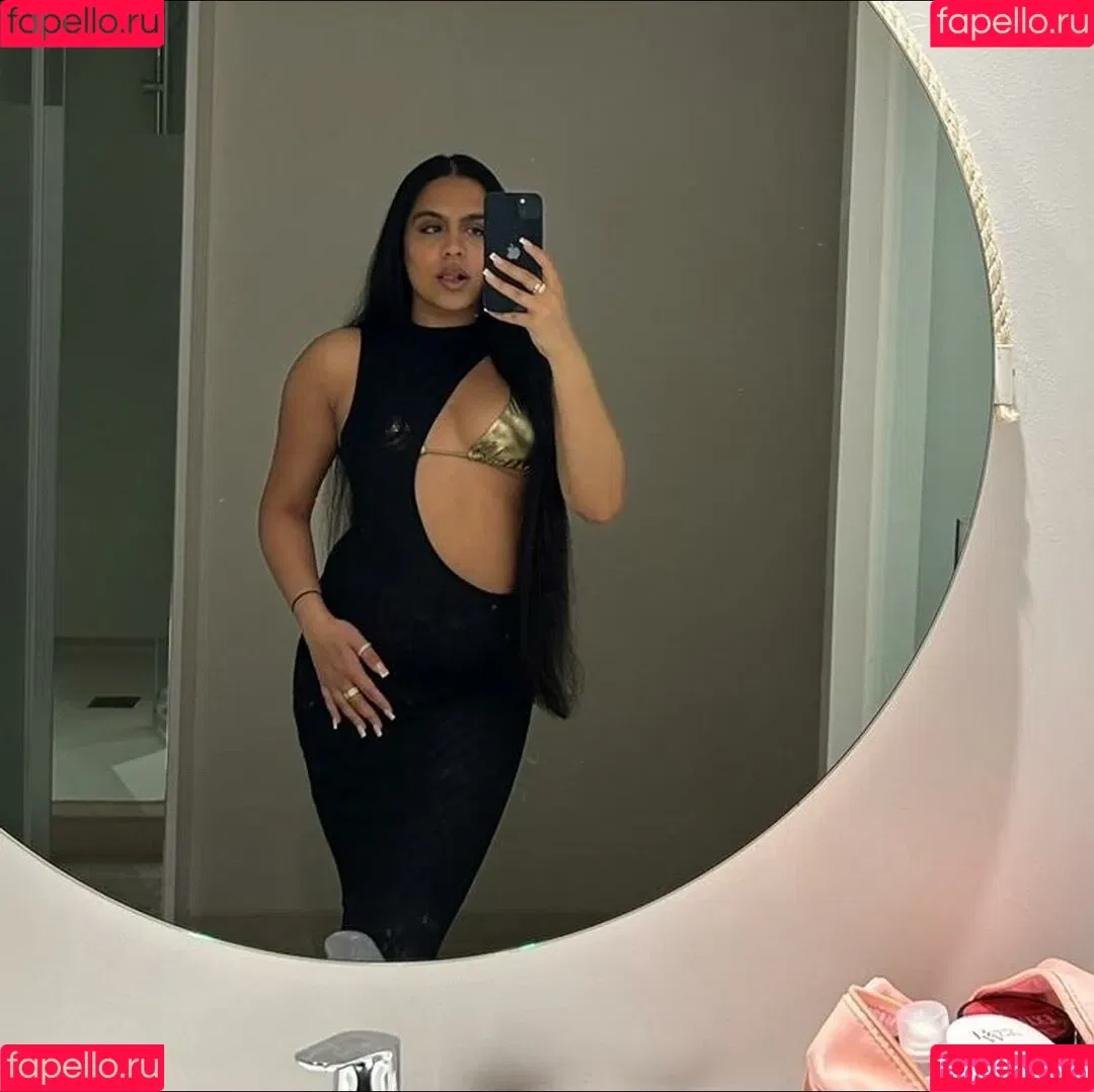 Sim Patel / sim.ayyyyy / simiiipatel212 Nude Leaks OnlyFans Onlyfans Photo Gallery 