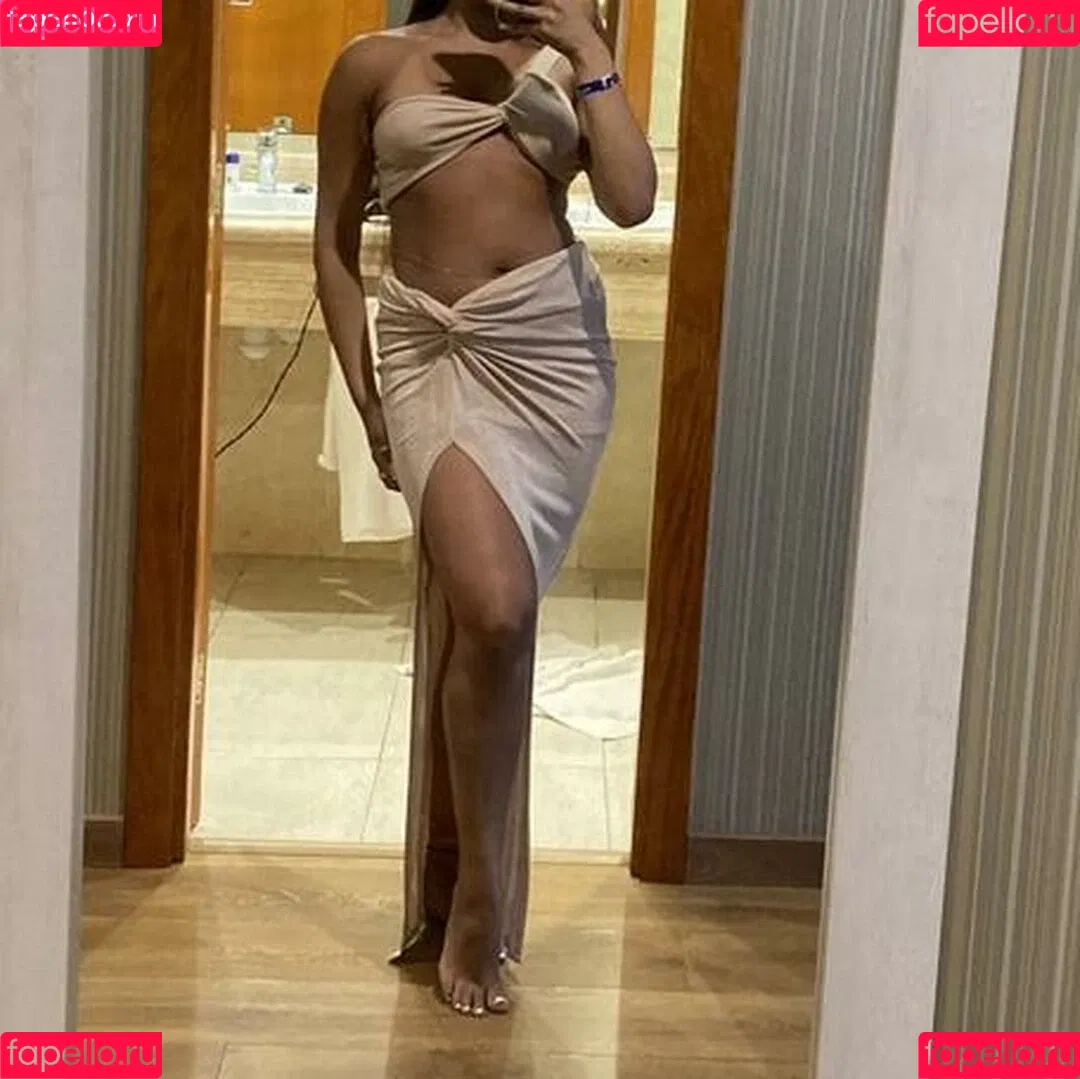 Sim Patel / sim.ayyyyy / simiiipatel212 Nude Leaks OnlyFans Onlyfans Photo Gallery 