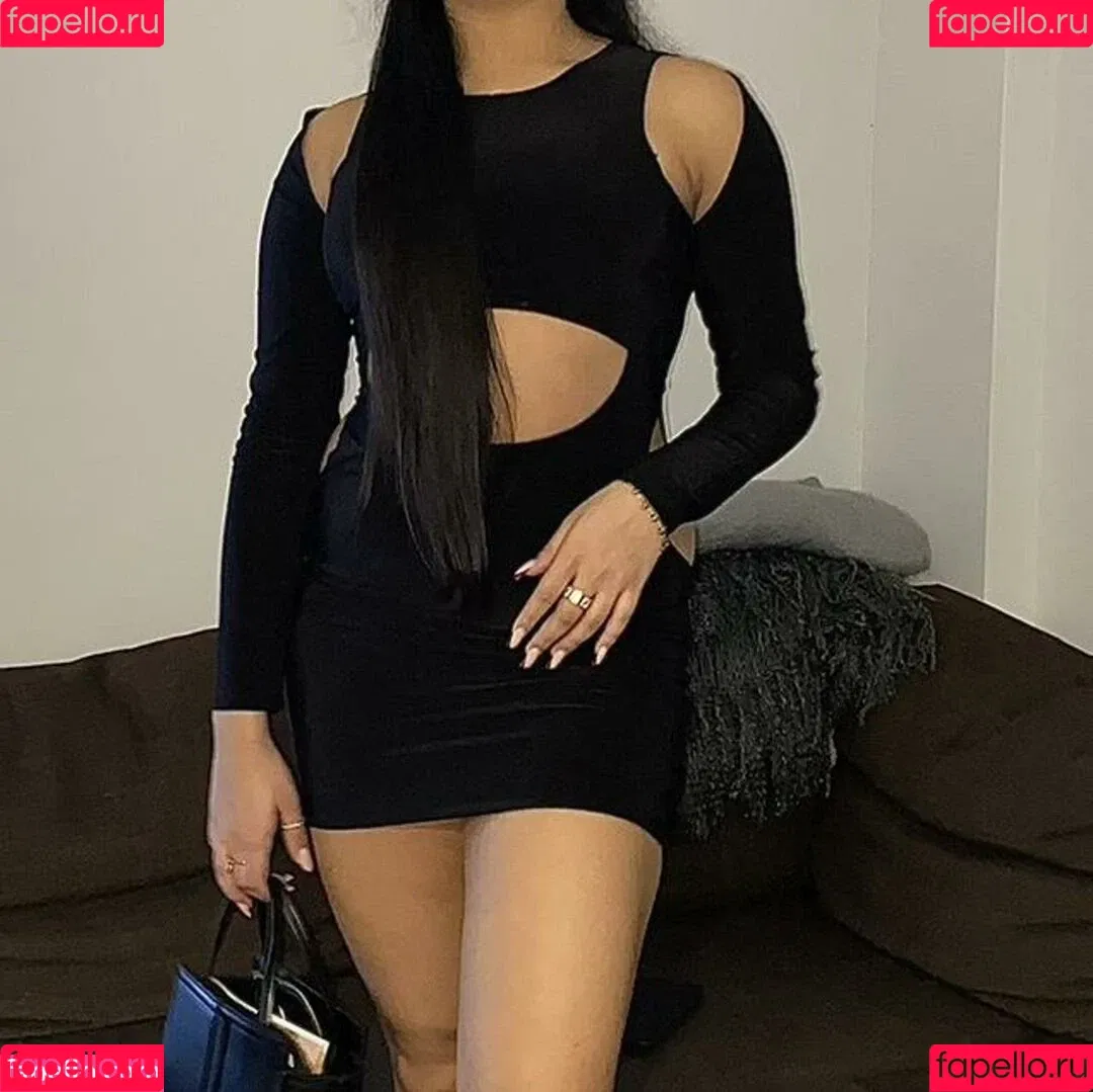 Sim Patel / sim.ayyyyy / simiiipatel212 Nude Leaks OnlyFans Onlyfans Photo Gallery 