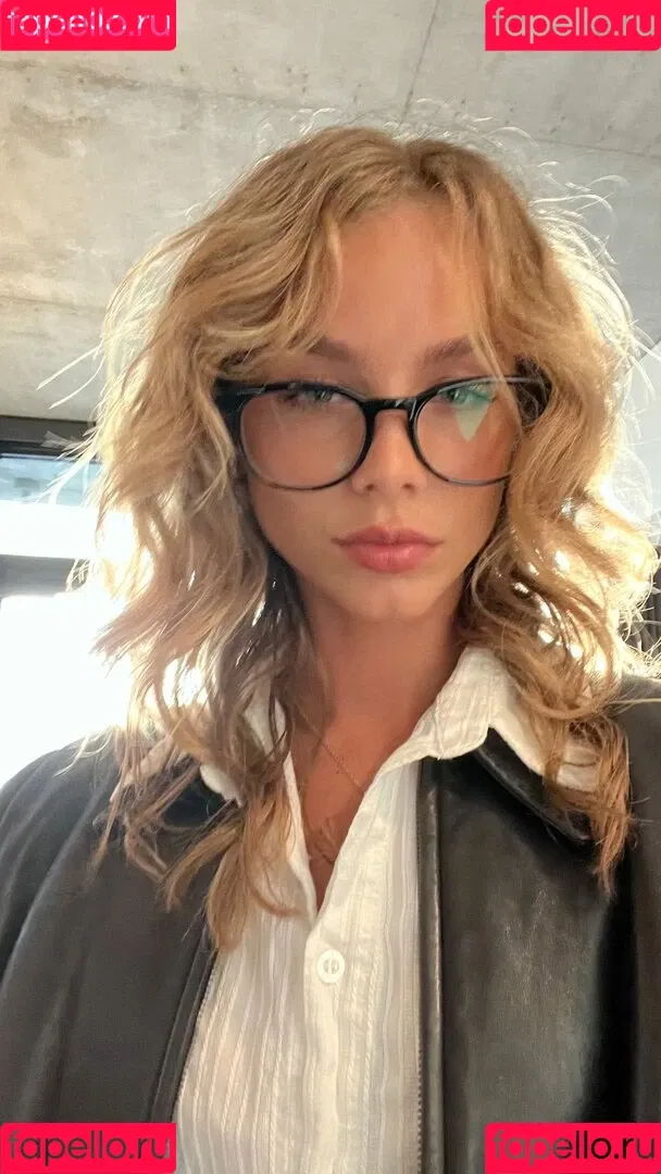 Anna Shumate / Annabananaxdddd / annashumate / annashumatee Nude Leaks OnlyFans Onlyfans Photo Gallery 