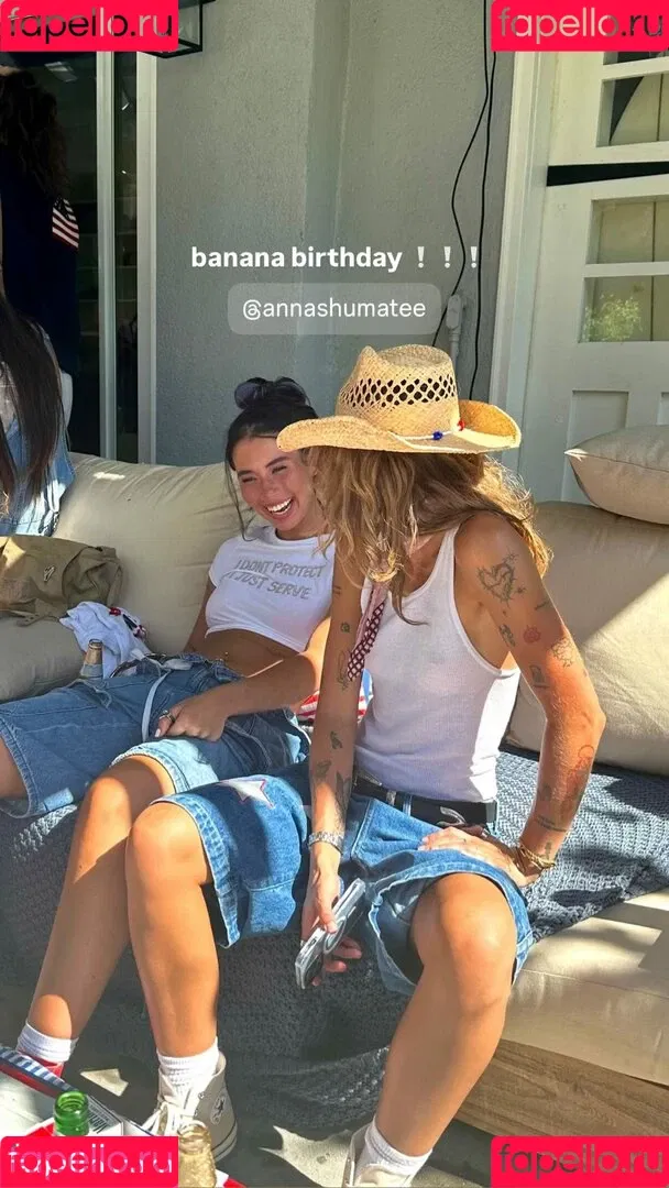 Anna Shumate / Annabananaxdddd / annashumate / annashumatee Nude Leaks OnlyFans Onlyfans Photo Gallery 