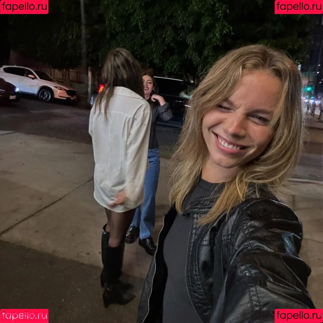Anna Shumate / Annabananaxdddd / annashumate / annashumatee Nude Leaks OnlyFans Onlyfans Photo Gallery 