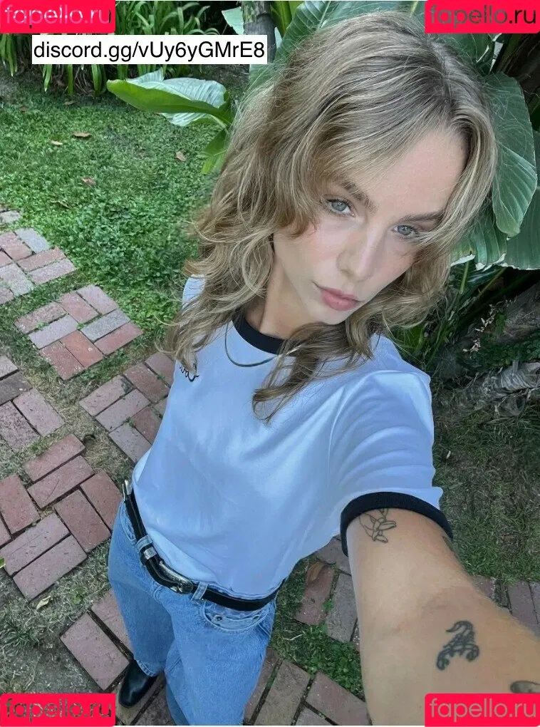 Anna Shumate / Annabananaxdddd / annashumate / annashumatee Nude Leaks OnlyFans Onlyfans Photo Gallery 