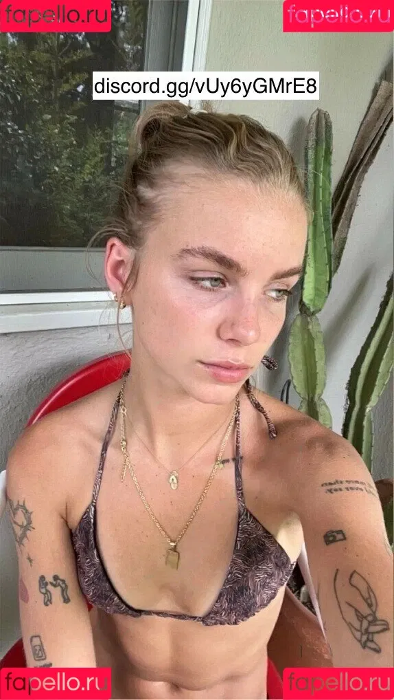 Anna Shumate / Annabananaxdddd / annashumate / annashumatee Nude Leaks OnlyFans Onlyfans Photo Gallery 