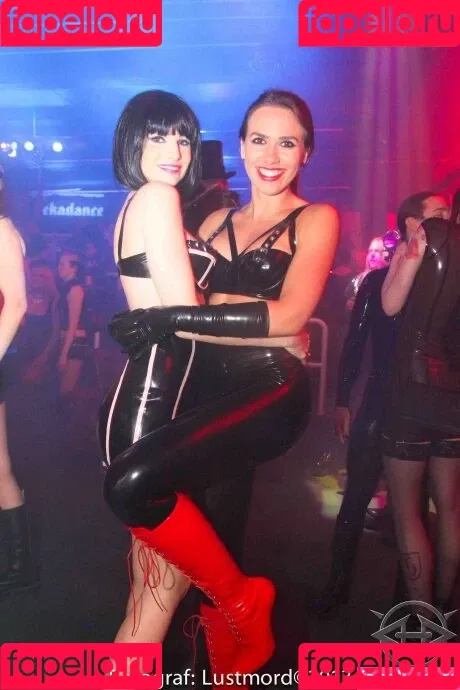 Latex Fetish / misslatexxx Nude Leaks OnlyFans Onlyfans Photo Gallery 