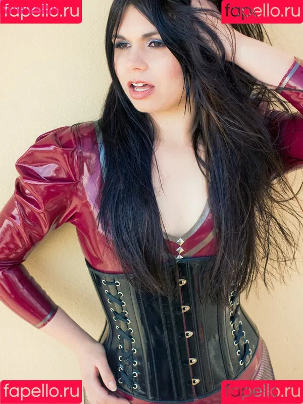 Latex Fetish / misslatexxx Nude Leaks OnlyFans Onlyfans Photo Gallery 
