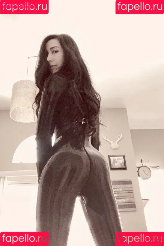 Latex Fetish / misslatexxx Nude Leaks OnlyFans Onlyfans Photo Gallery 