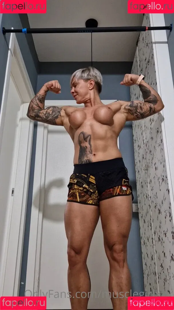 chelseypleasant / crazyxbody / https: / musclegirlxxx Nude Leaks OnlyFans Onlyfans Photo Gallery 
