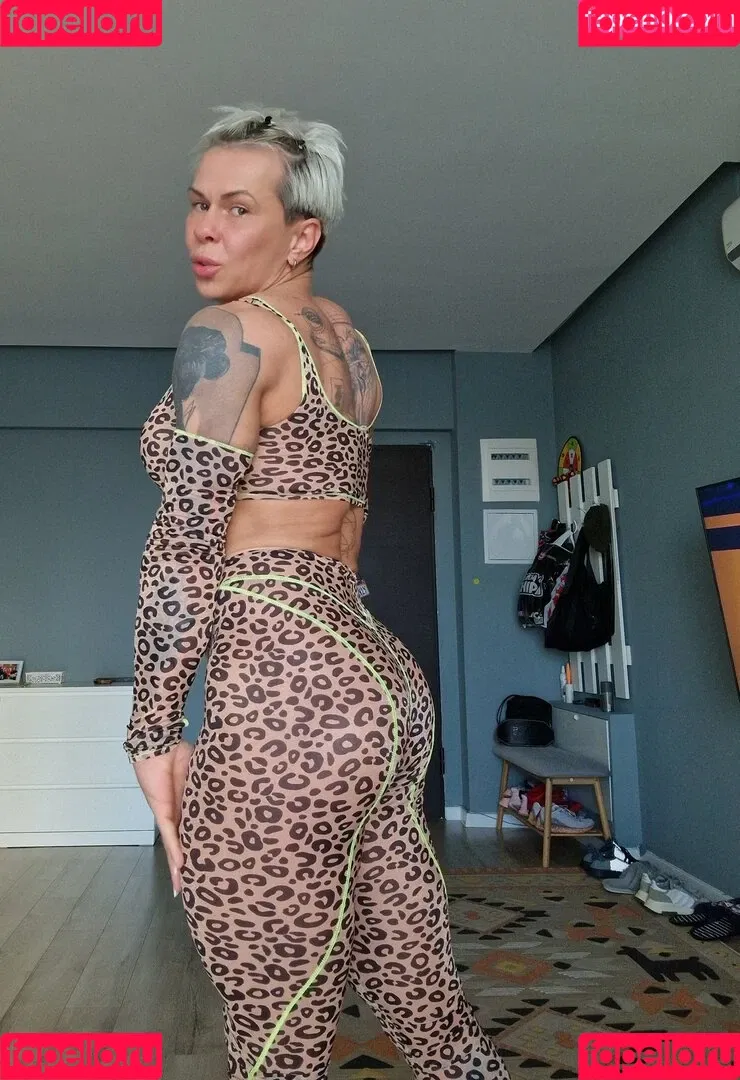 chelseypleasant / crazyxbody / https: / musclegirlxxx Nude Leaks OnlyFans Onlyfans Photo Gallery 