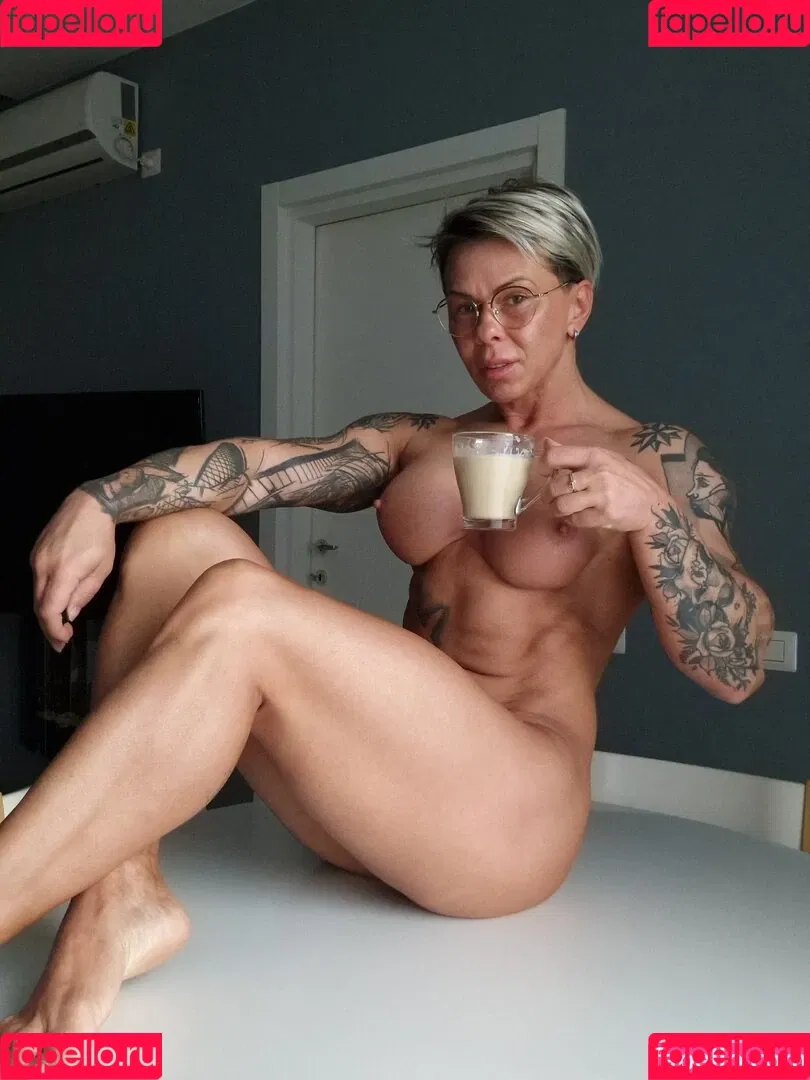 chelseypleasant / crazyxbody / https: / musclegirlxxx Nude Leaks OnlyFans Onlyfans Photo Gallery 