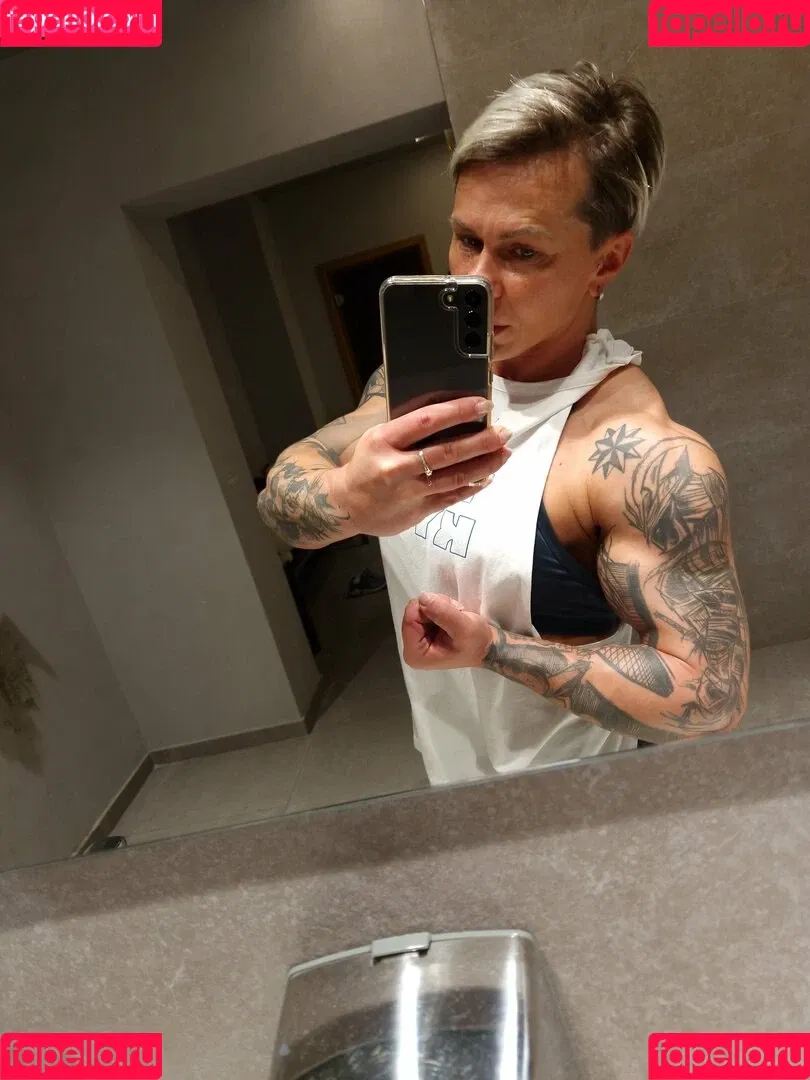 chelseypleasant / crazyxbody / https: / musclegirlxxx Nude Leaks OnlyFans Onlyfans Photo Gallery 