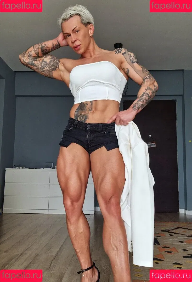 chelseypleasant / crazyxbody / https: / musclegirlxxx Nude Leaks OnlyFans Onlyfans Photo Gallery 