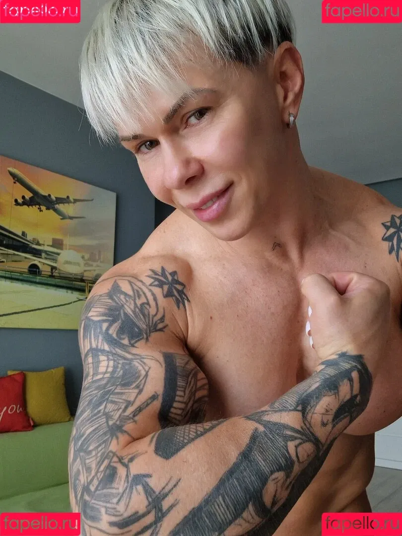 chelseypleasant / crazyxbody / https: / musclegirlxxx Nude Leaks OnlyFans Onlyfans Photo Gallery 